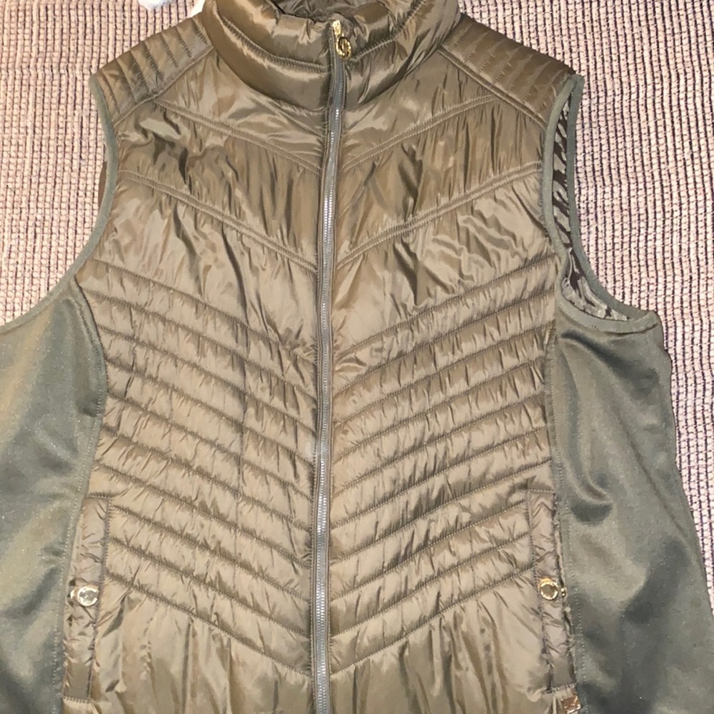 Michael Kors olive green 2x vest